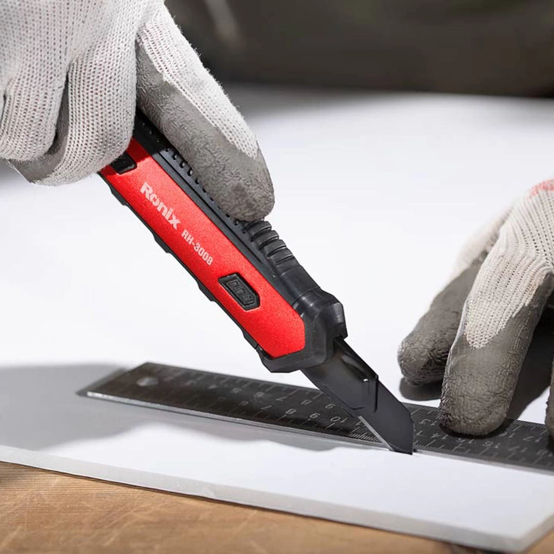 کاتر 18 میلی متری آلفا RH-3008